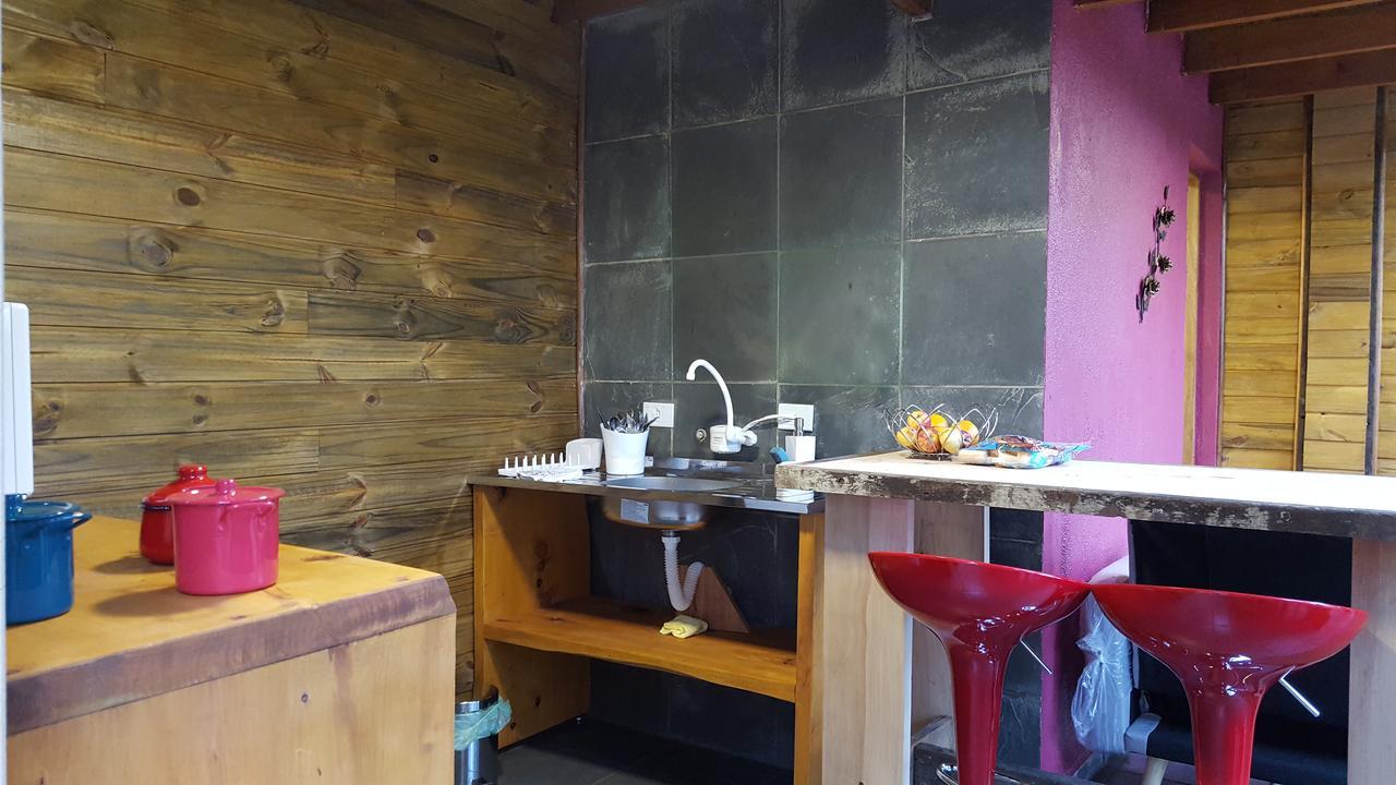 Apartamento Chale Dos Tucanos- De Vidro Com Linda Vista *